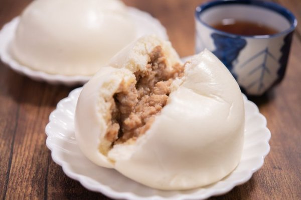画像3: 【大人気につきレギュラー販売決定!3ヶ月で8,500個売れた人気商品】よしやすぶたじんまん (3)