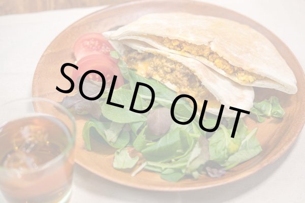 画像2: 【ぶたまんの具×チーズ】ボリューム満点！よしやすパン　カレーチーズ (2)